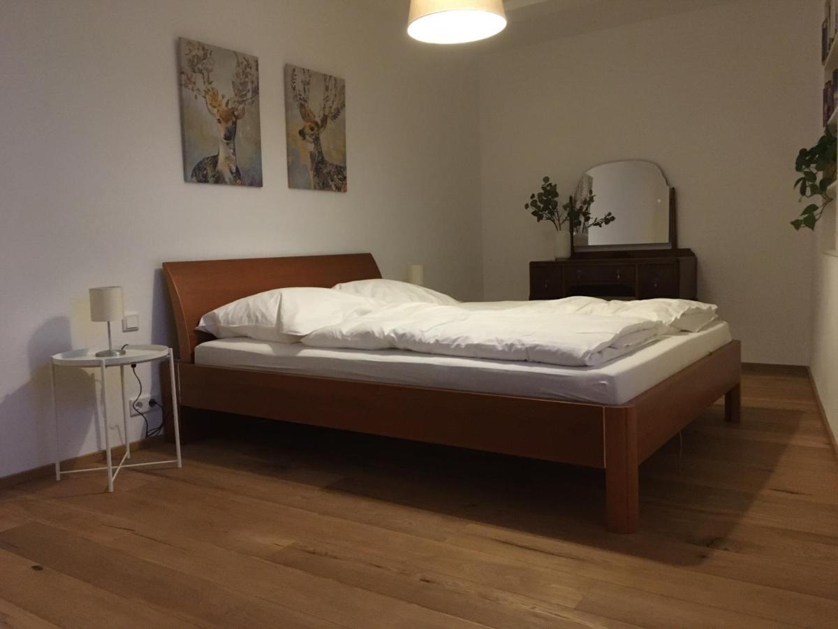 Ferienwohnung Rotes Haus شنايتاتش المظهر الخارجي الصورة